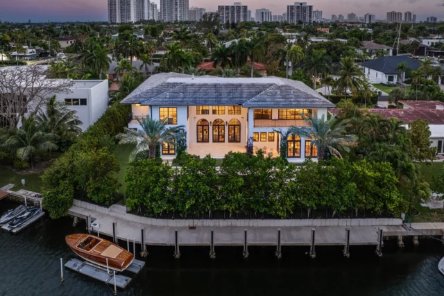 Statement Living Starts Here 😍 | Offered at: $8,999,000
​
Say Hello To… | 406 Tamarind Dr, Hallandale Beach, FL 33009 📍
​
This one-of-a-kind Mediterranean waterfront haven boasts 6 bedrooms, 7 bathrooms, and 7,992 square feet of meticulously crafted living space by renowned interior designer, Ali Budd. With 112 feet of water frontage, this estate, along with its furniture, was uniquely designed to be both a piece of art and a family home. The dreamy kitchen is curated with Downsview cabinetry, Italian marble, and a La Cornue range. All bedrooms are oversized with walk-in closets. European wallpaper from exclusive brands like La Maison Pierre Frey and incredible hand-painted work of de Gourney adorn the walls. The exterior of the property was fully redesigned and features AstroTurf, a custom glass pool fence, all-new treeshedges, and stainless steel trellises for the Bougainvilleas surrounding the property.
​
📍 | Hallandale Beach, FL
🛏️ | 6 Bedrooms
🛁 | 6 Bathrooms | 1 Half Bathrooms
📐 | 7,948 Square Feet
🌊 | 112 Feet of Water Frontage
​
Ready for a private tour?
📲 305.400.9507
✉️ Info@TheChadCarrollGroup.com
​
@chadcarroll | @aaronlee305 | @thecarrollgroup | @compassfl